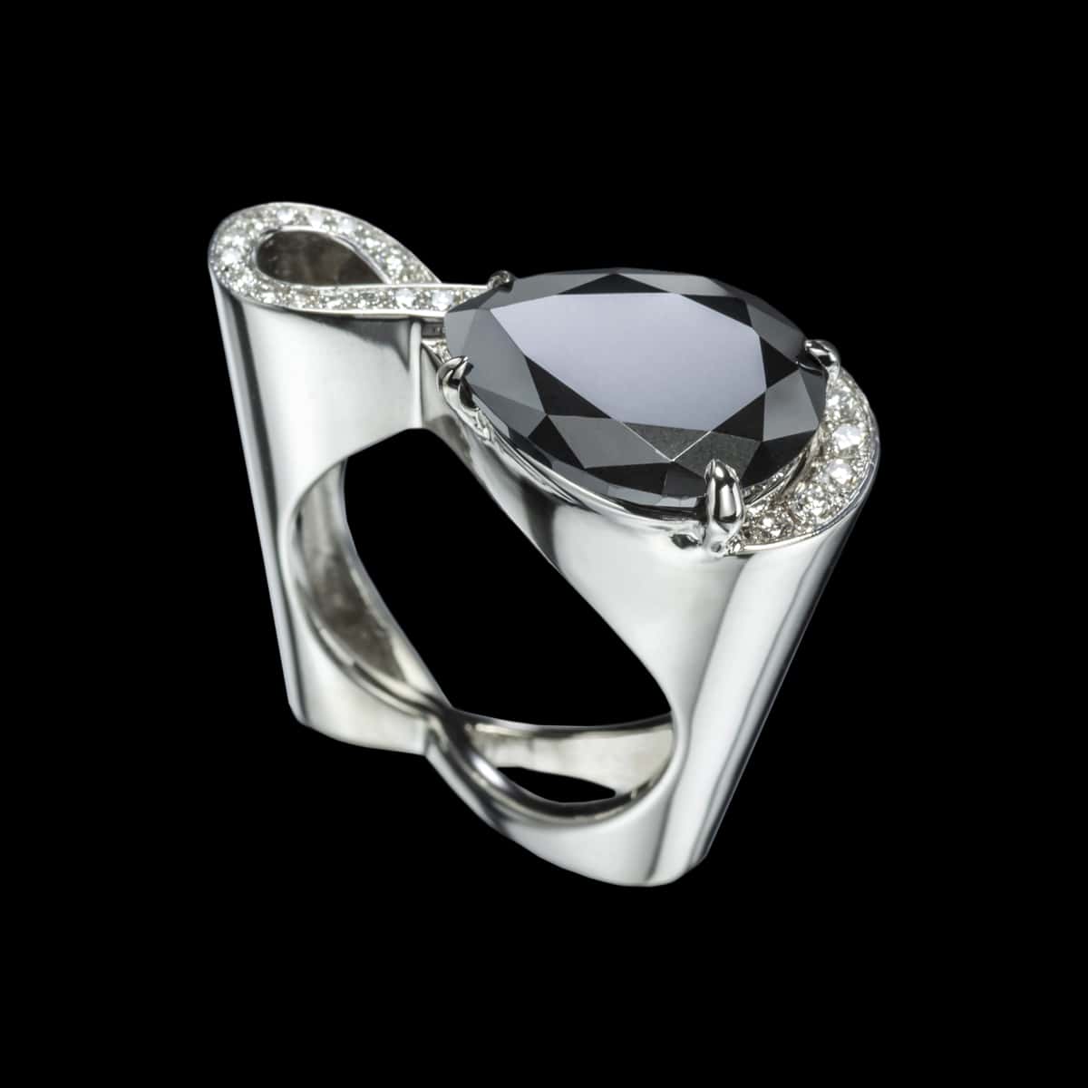 Black Diamond & Gold Ring | Sempre
