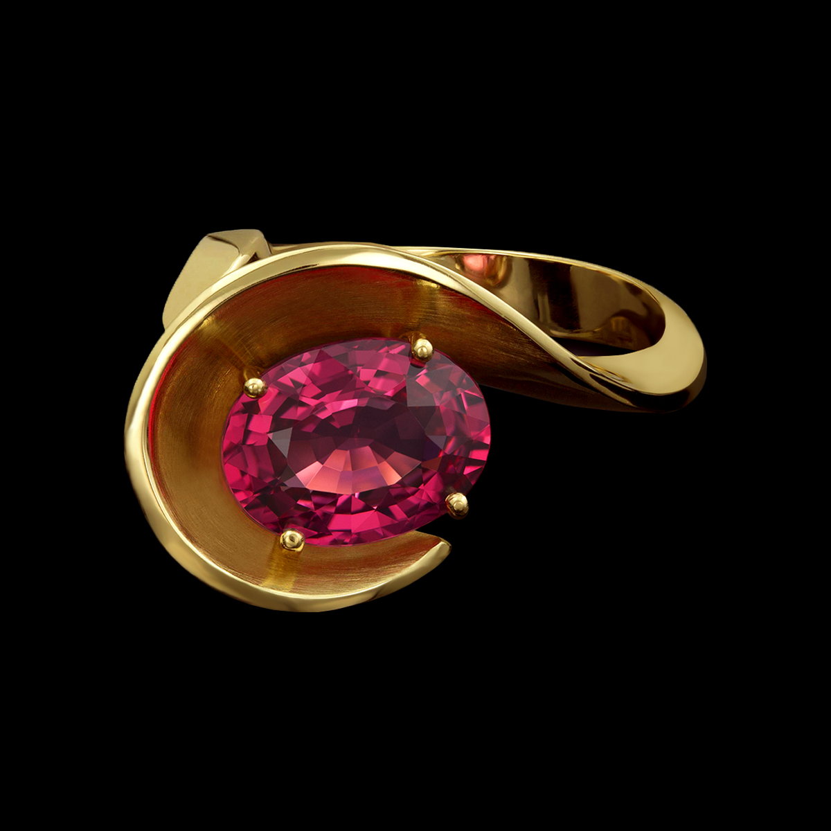 Eleganza Red Spinel Ring