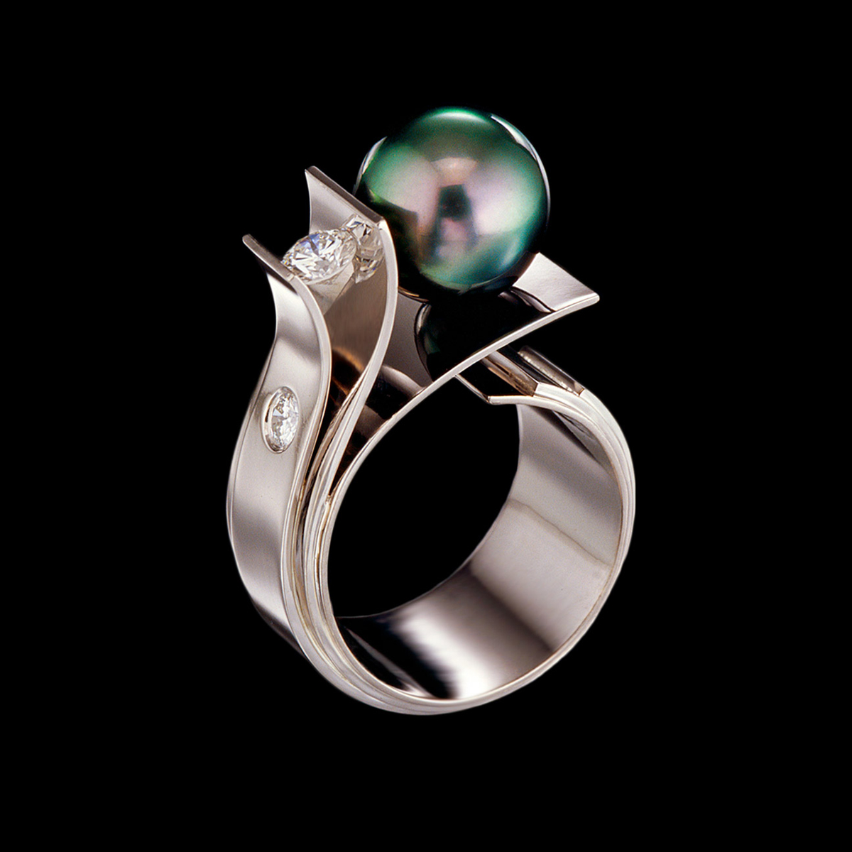 Pearl, Diamond & Gold Ring | Fiore Del Mare