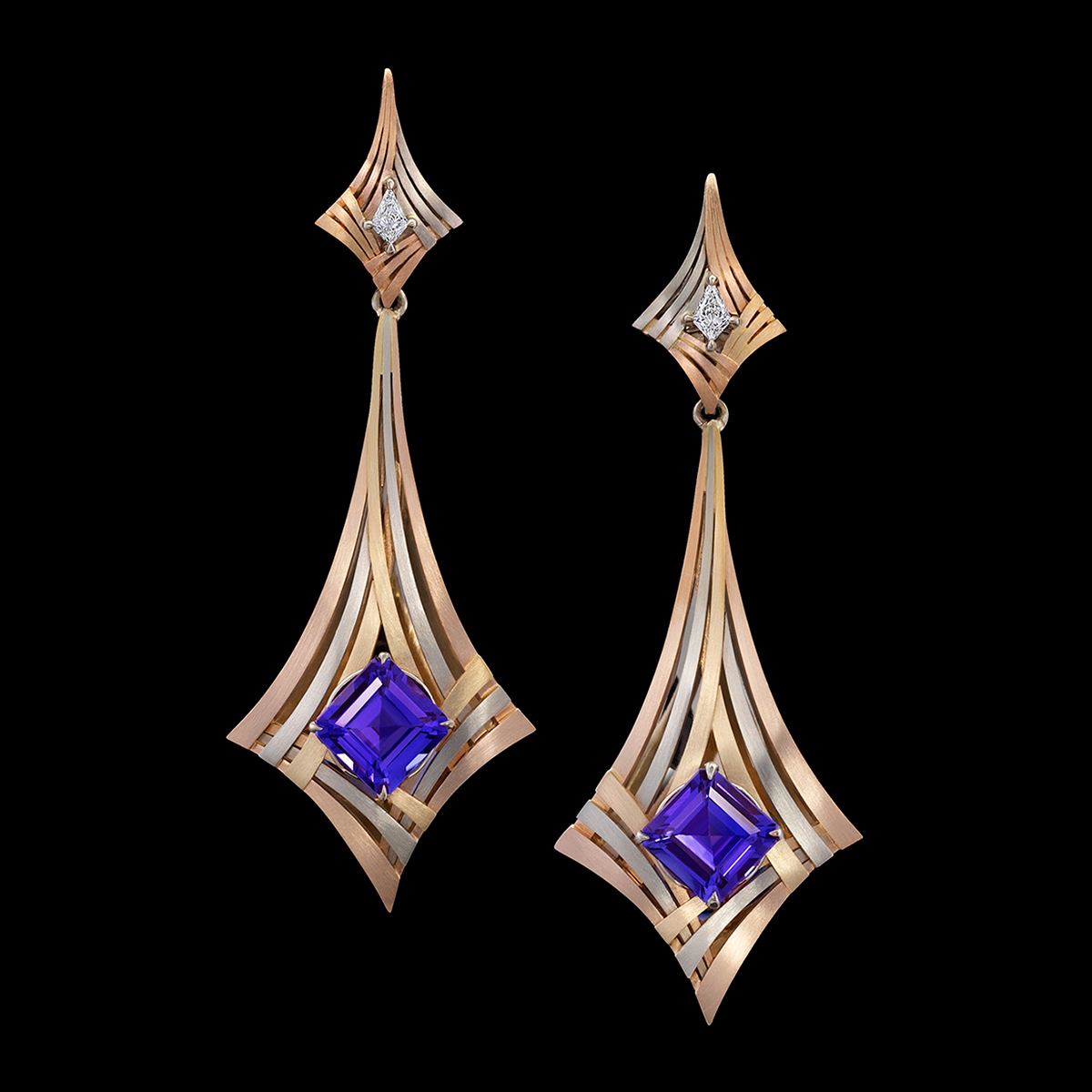 Violet Moderne Tanzanite Earrings