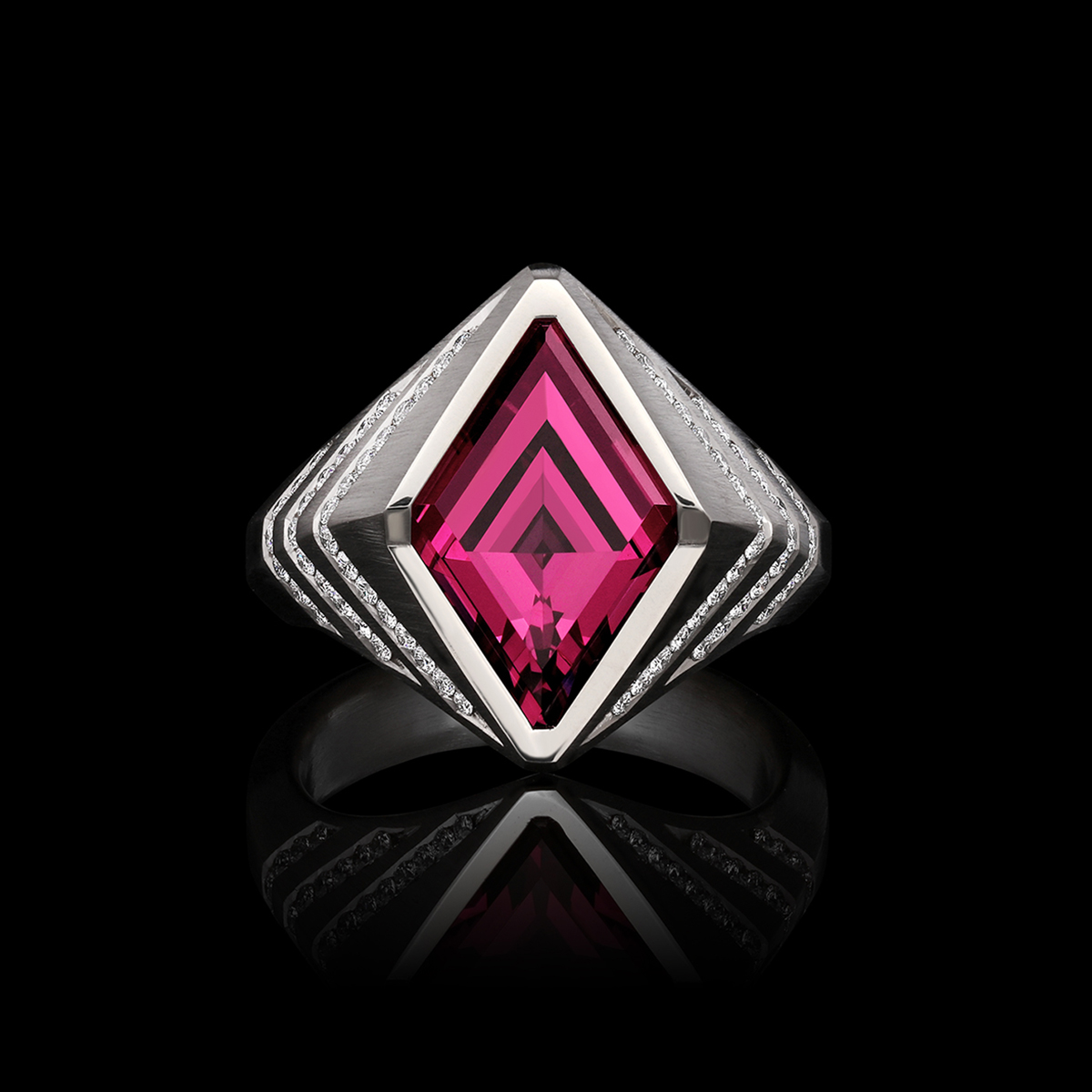 Astra Garnet Ring