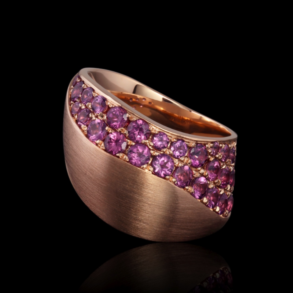 Garnet, Diamond & Gold Ring | Dune