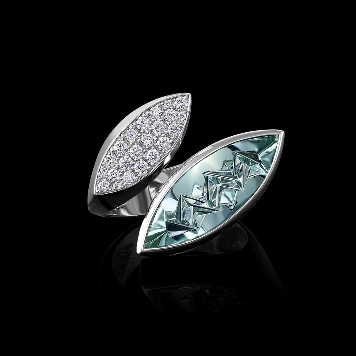 Aquamarine, Diamond & Gold Ring | Diago