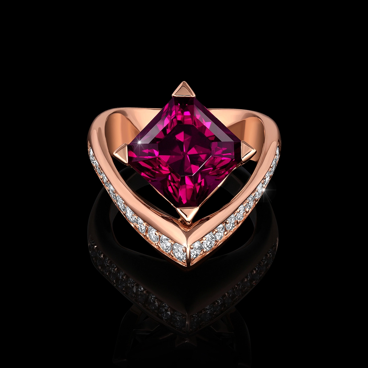 Garnet, Diamond & AlbaGold™ Ring | Voilá