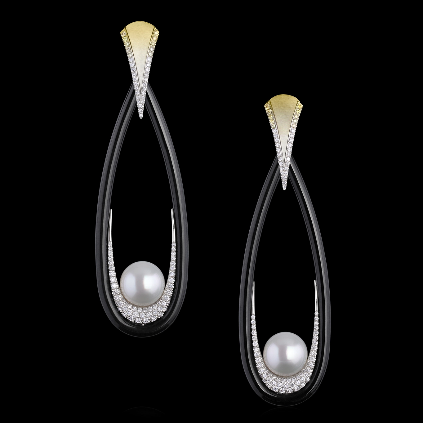 Panaché Pearl Earrings